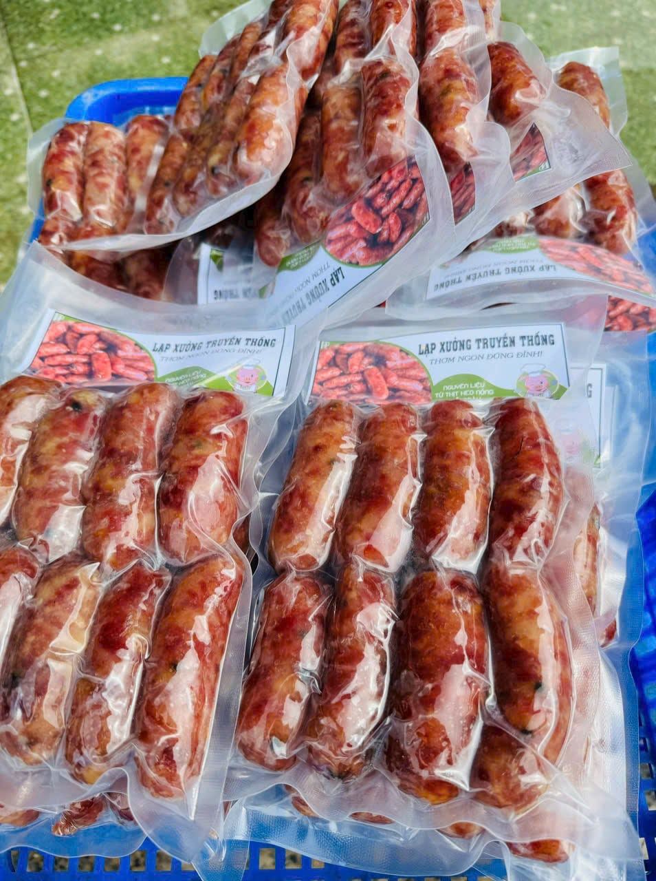 Lạp Xưởng Tươi Truyền Thống Loại 1 - Túi 500Gram